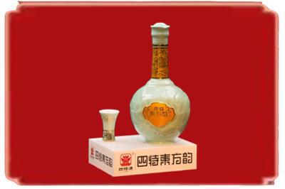 丹东东港市烟酒回收四特酒.jpg